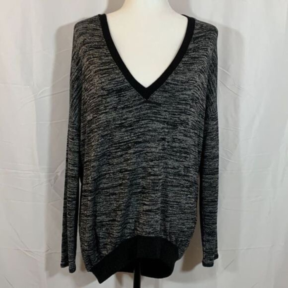 Wilfred Free Heather Grey &Black Long Sleeve Top